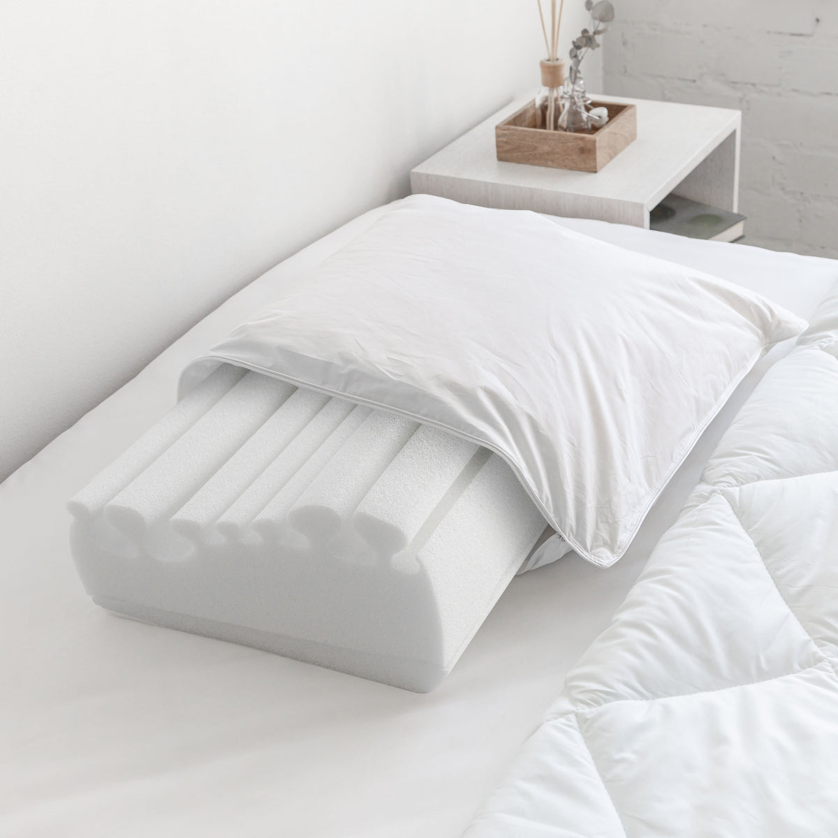 Astro LuxuryDreams | Ergonominen untuvatyyny